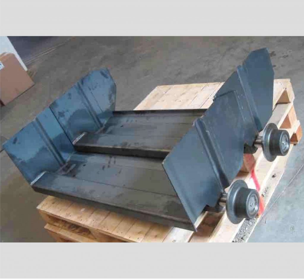 Pan with roller Pan_with_roller